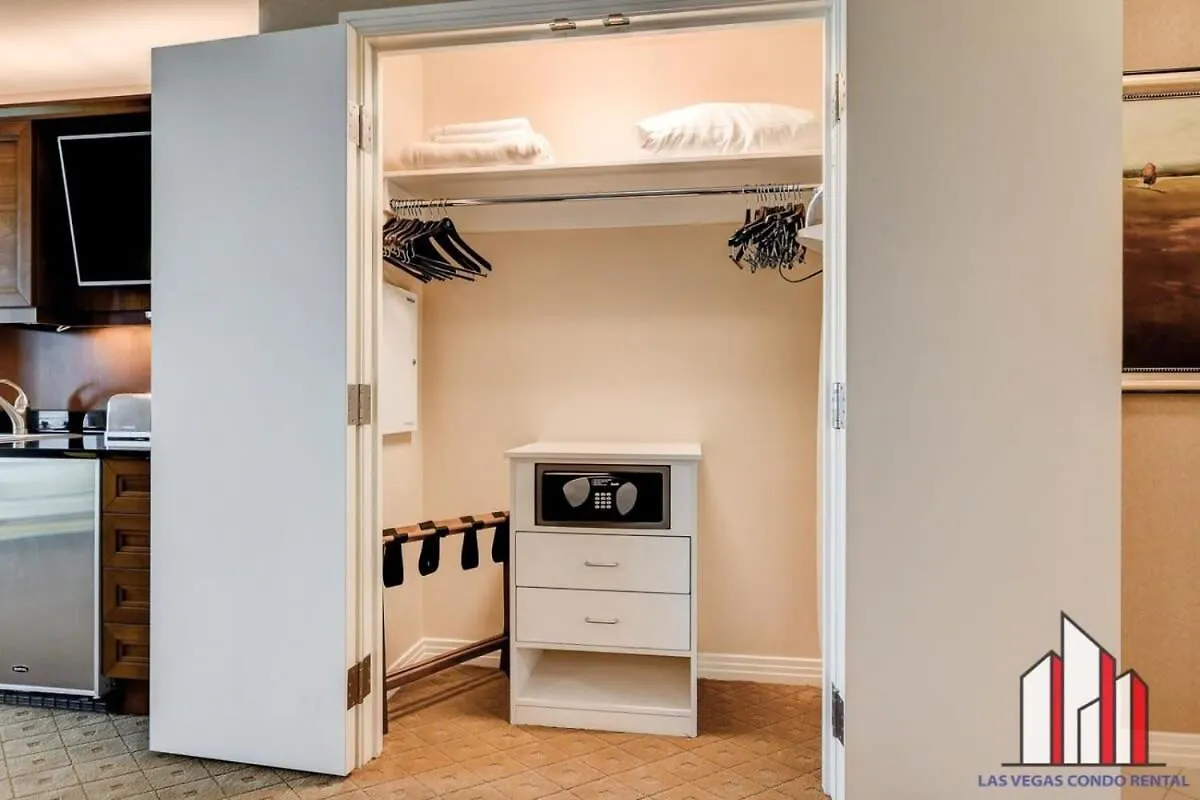 Signature 2Br3Ba Balcony Combo Units 31-702 And 04 Las Vegas Holiday home